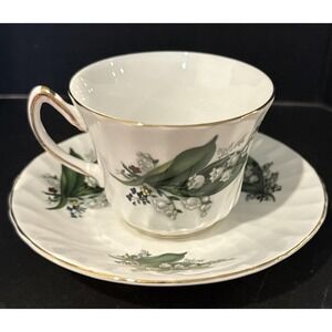 Vintage Royal Sutherland Lilies Of The‎ Valley Tea Cup Saucer England Bone China